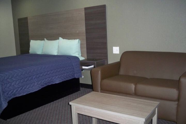 Room 15 of 65