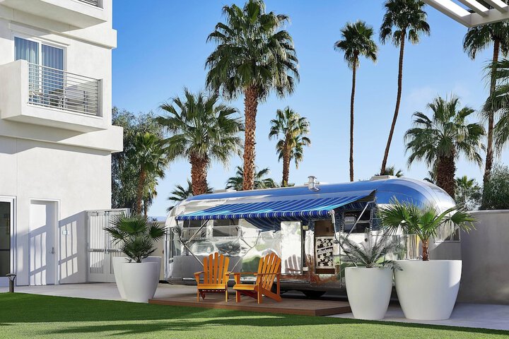 Hotel Paseo Autograph Collection by Marriott