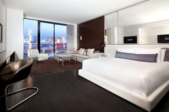 Room 15 of 21