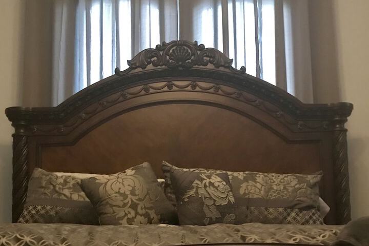 Room 58 of 83