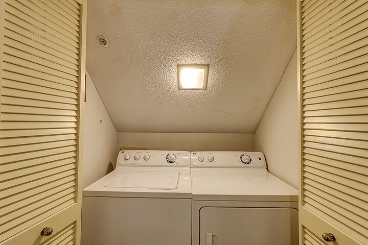 Laundry 49 of 63