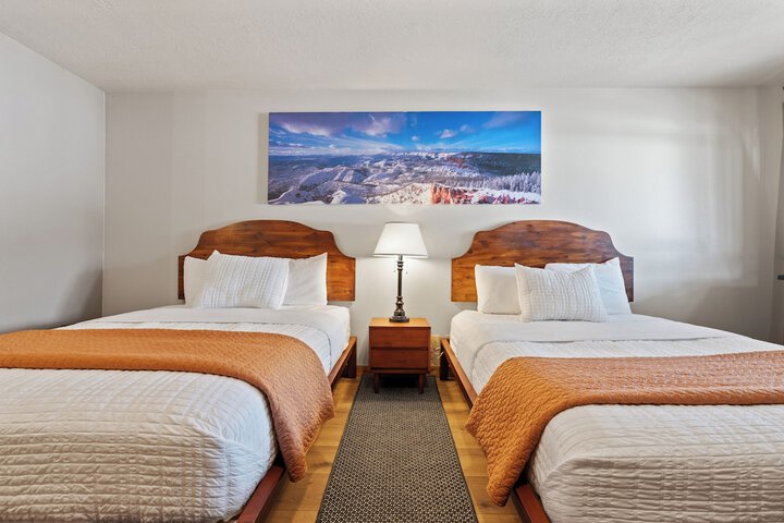Room 34 of 120