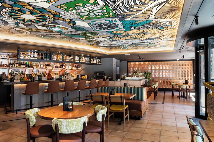 InterContinental Chicago Magnificent Mile by IHG