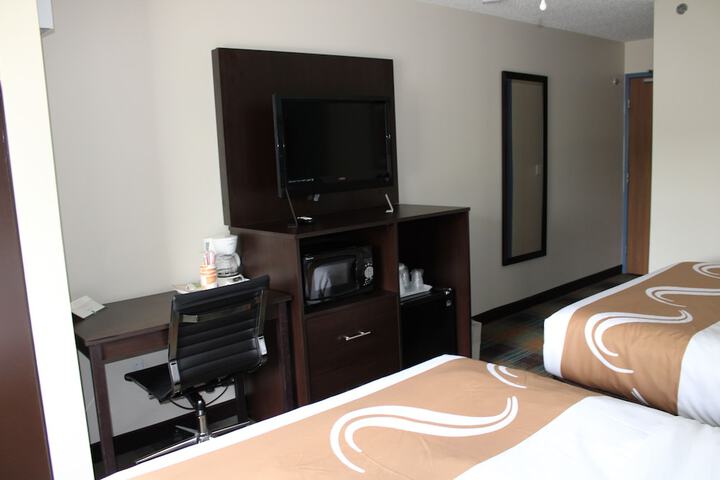 Room 16 of 47