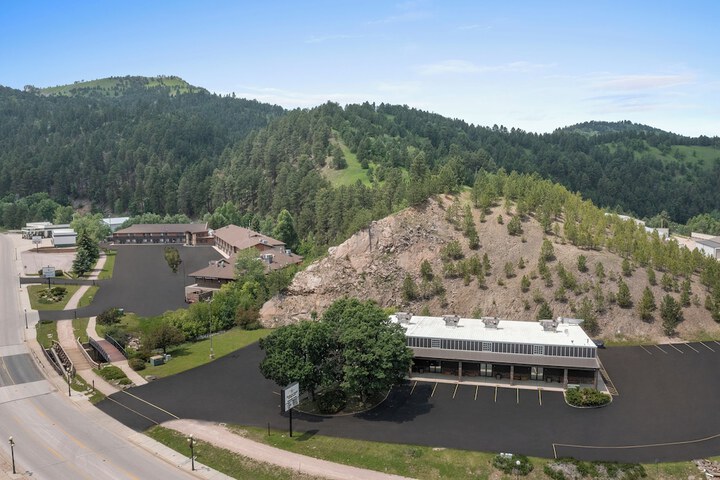 Deadwood Gulch Resort Trademark Collection by Wyndham