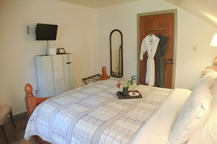Room 47 of 79