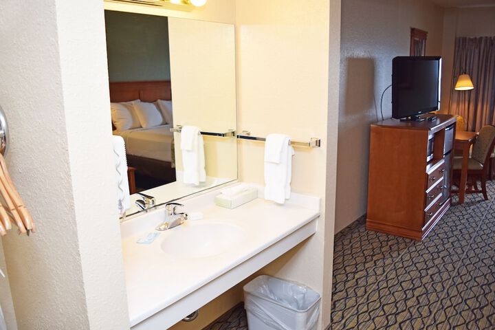 Room 15 of 55