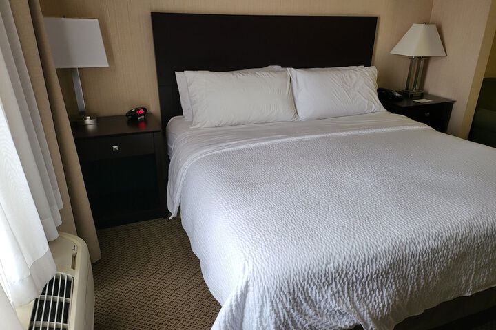 Room 12 of 39