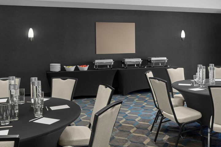 Residence Inn by Marriott Los Angeles Burbank Downtown