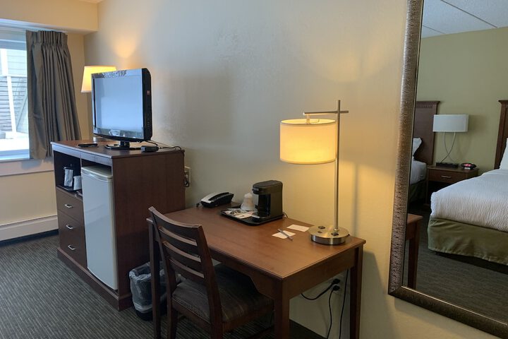 Room 34 of 39