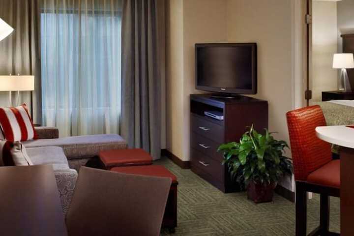 Staybridge Suites Plano - The Colony by IHG