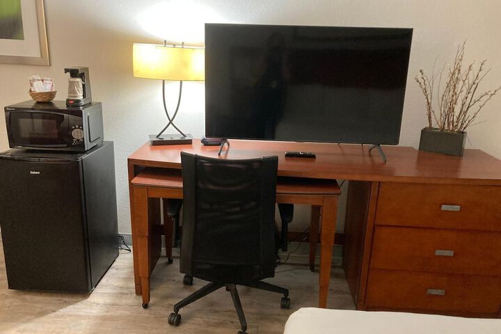Room 28 of 31