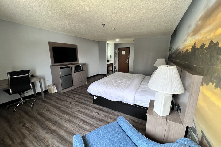 Room 90 of 129
