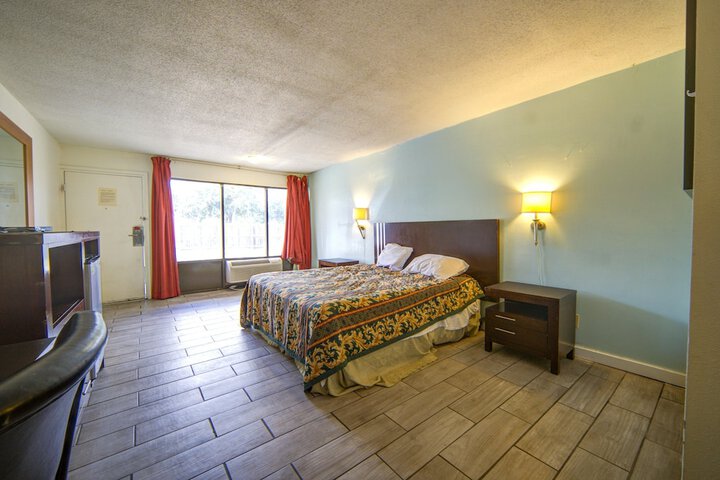 Sunset Inn Flatonia I 10 by Hotel O