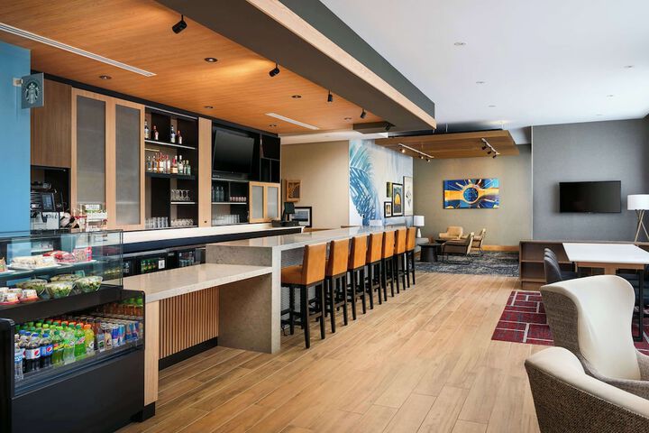 Hyatt Place Melbourne Airport