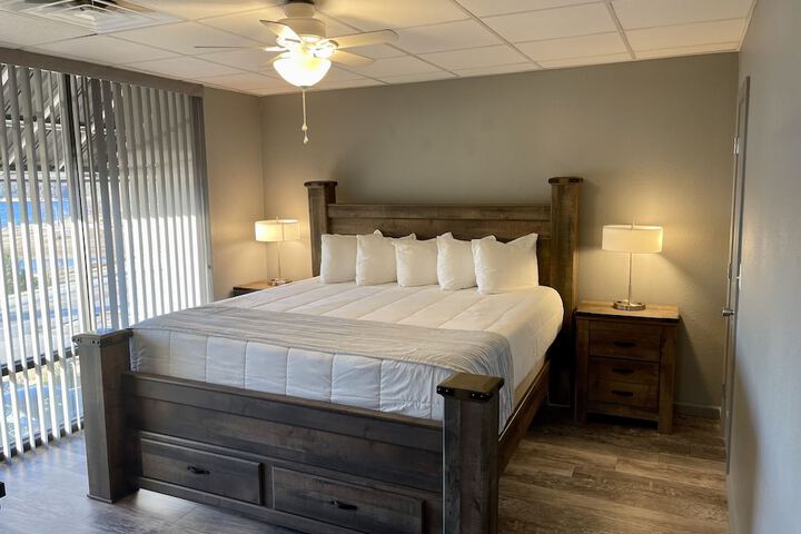 Room 18 of 62