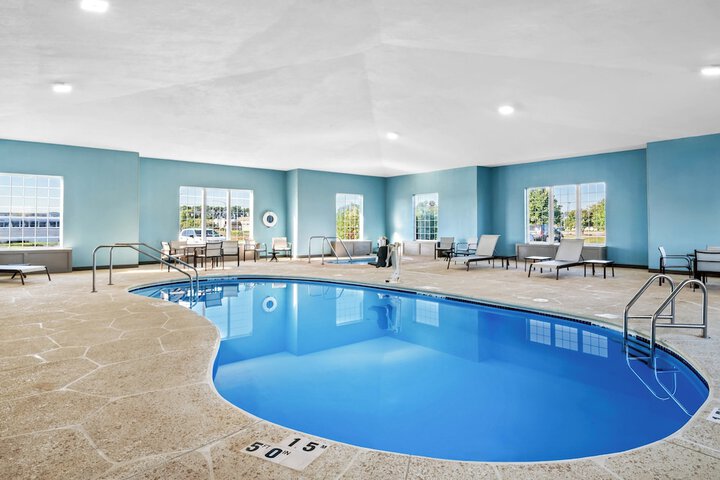Holiday Inn Express Hotel & Suites Council Bluffs - Convention Center by IHG