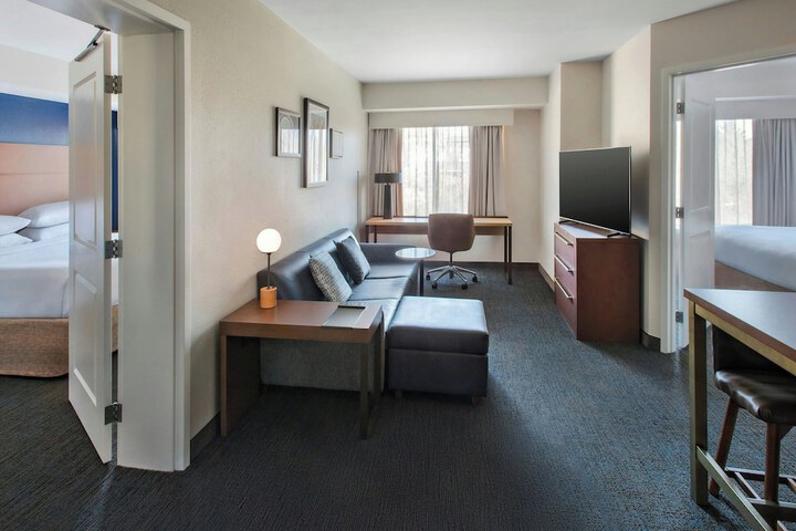 Residence Inn by Marriott Pittsburgh Monroeville / Wilkins