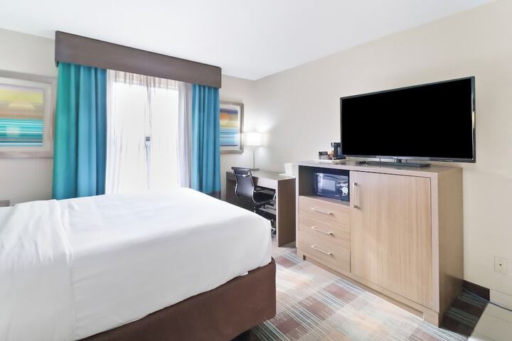Comfort Inn Dunn near I-95