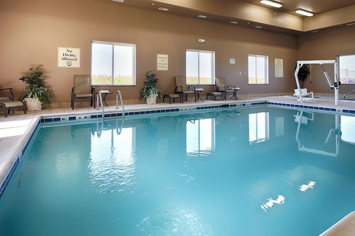 Pool 4 of 39