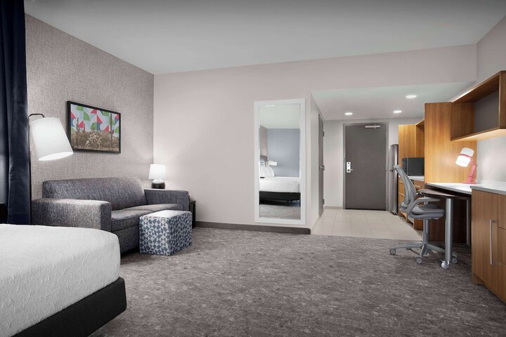 Room 22 of 63