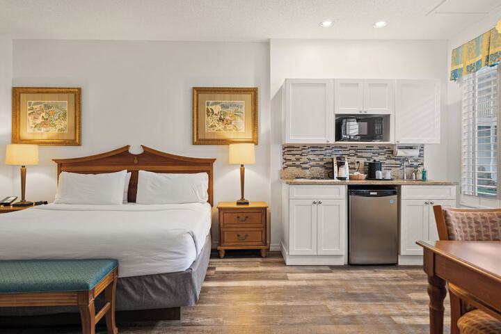 Holiday Inn & Suites Clearwater Beach S-Harbourside by IHG