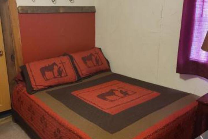 The Buffalo Girls Hotel