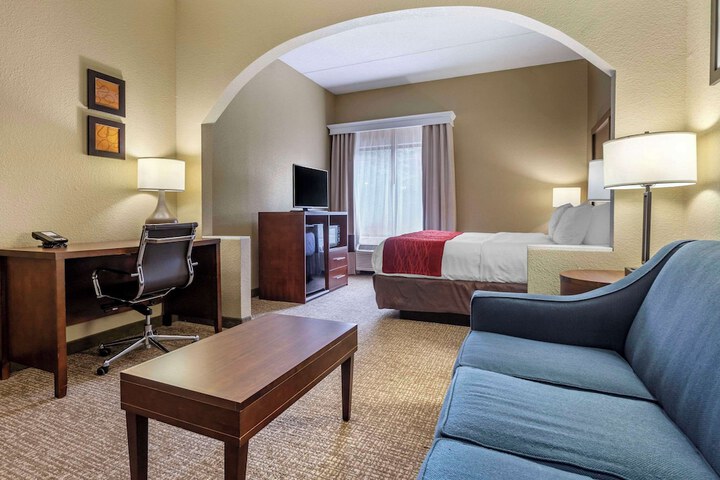 Room 14 of 36