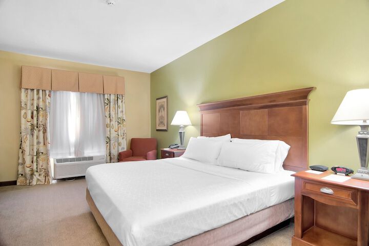 Room 20 of 48