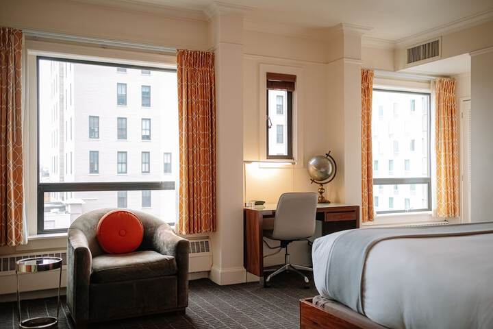 Room 44 of 67