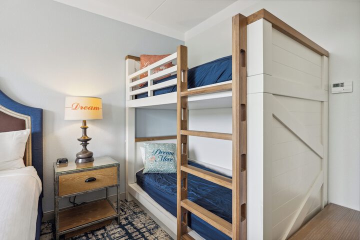 Room 22 of 57