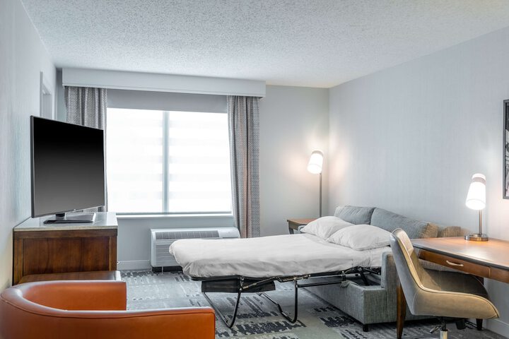 Room 22 of 45