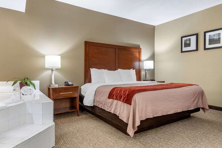 Room 14 of 52