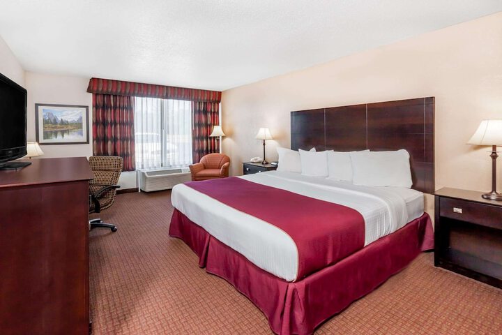 Room 21 of 36