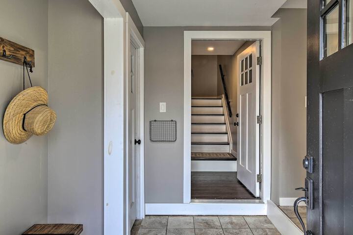 Stylish Pine Plains Home Near Parks & Hiking!