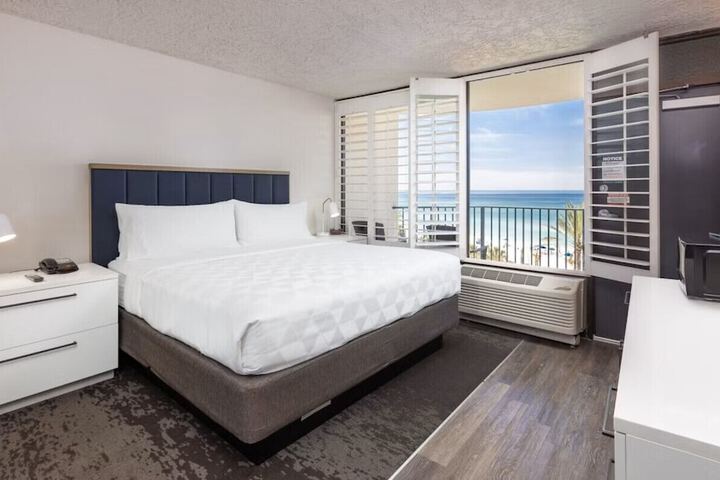 Holiday Inn Resort Panama City Beach by IHG