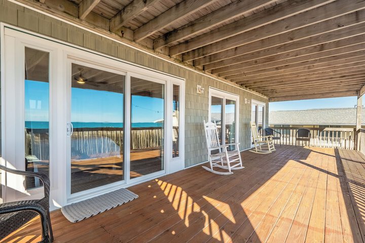 Paradise Palms by Topsail Realty