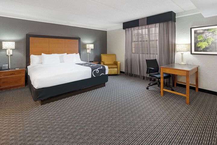 Room 13 of 29