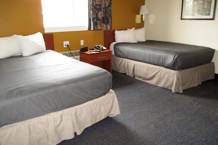 Room 12 of 20