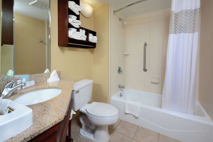 Hampton Inn Raleigh / Town of Wake Forest