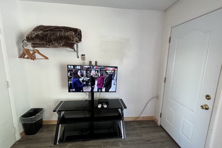 Room 22 of 34