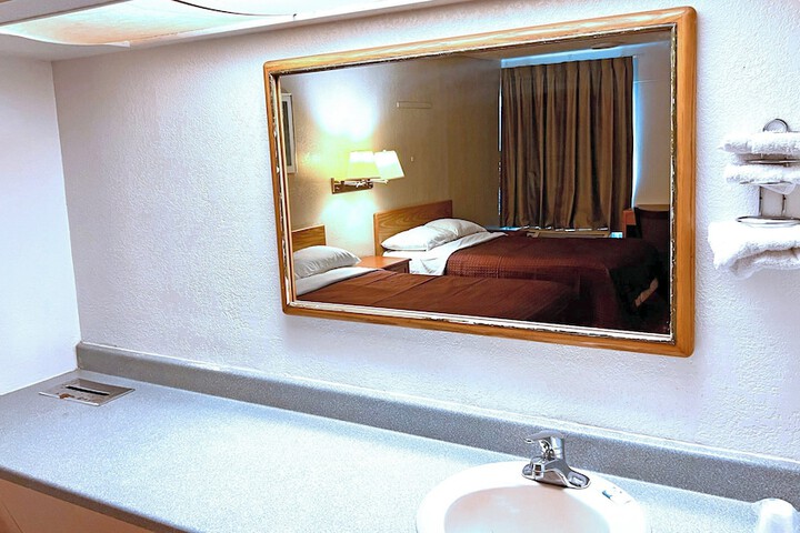 Thunderbird Motel Hillsboro