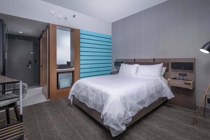 Renaissance Reno Downtown Hotel & Spa