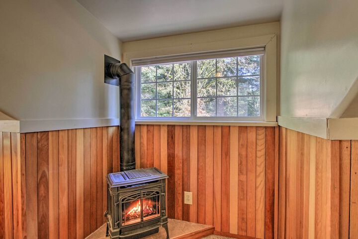 Owls Nest Studio w / Hot Tub: Hike Nearby!