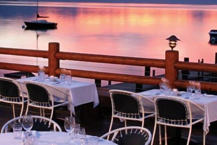 Sunnyside Restaurant & Lodge