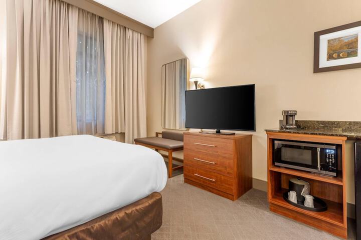 Comfort Inn & Suites LaVale - Cumberland