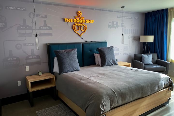 Room 20 of 24