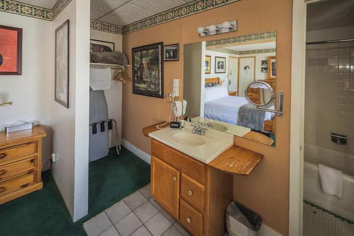 Room 20 of 58