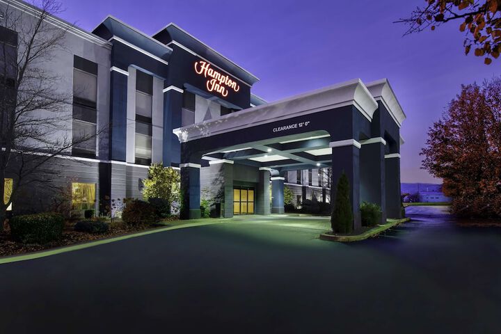 Hotel 3 of 35