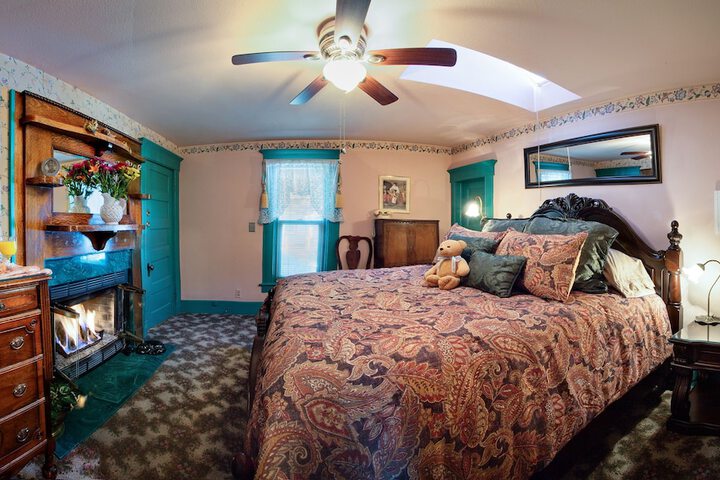Room 40 of 59